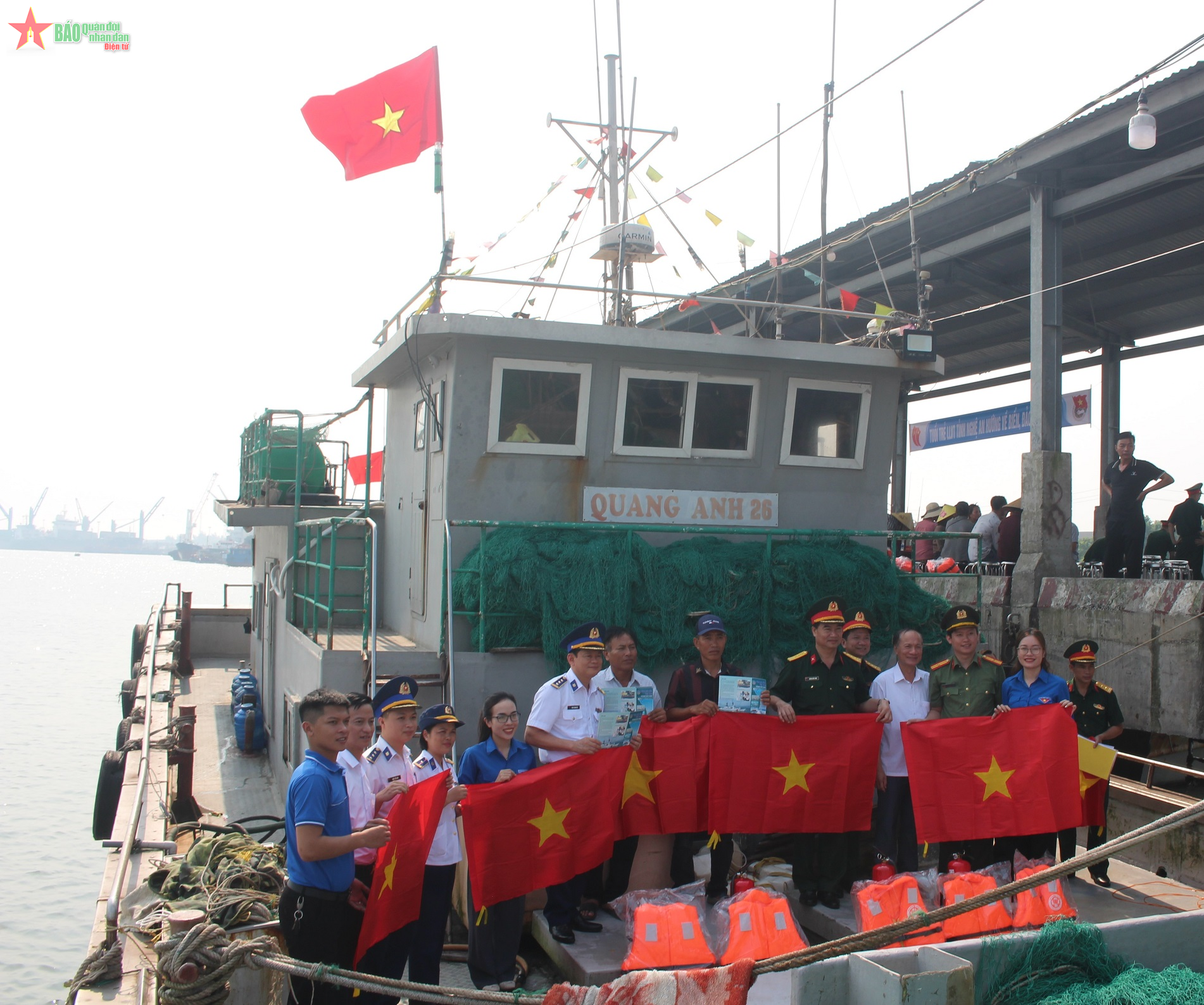 Đẩy mạnh tuyên truyền phòng, chống khai thác IUU gắn với phong trào “Tôi yêu Tổ quốc tôi”
